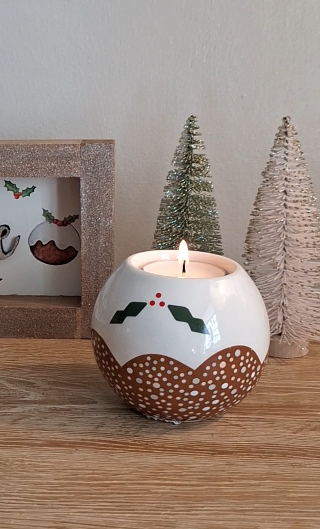 Christmas Pudding Tealight Holder