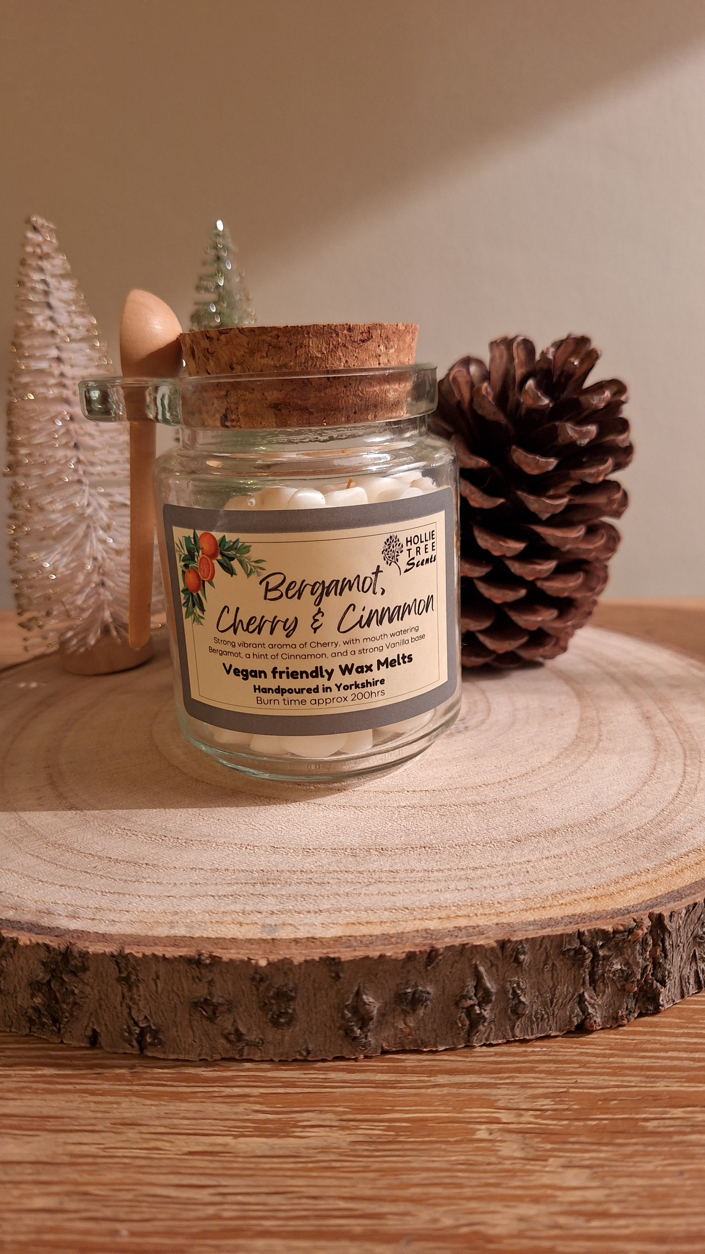 Bergamot Cherry and Cinnamon wax jar